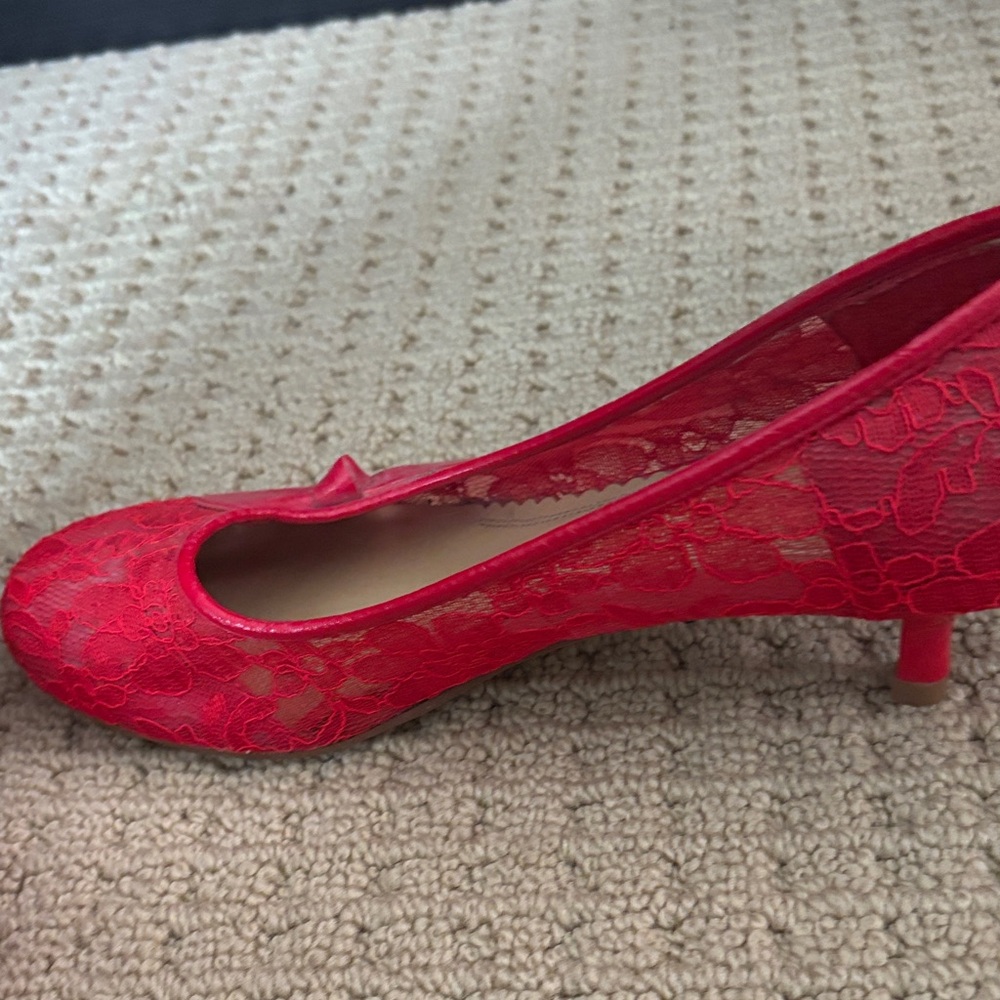 Red Lace Women's Shoes - Picture 2 of 2